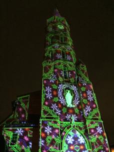 https://www.barco.com/en/customer-stories/2018/q1/2018-03-20-blagnac%20france%20projection%20mapping