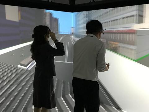 CS Customer story Kawada Techno System Japan, Barco's projection VR system (Cave) enables advanced utilization of design data and accelerates digital transformation.