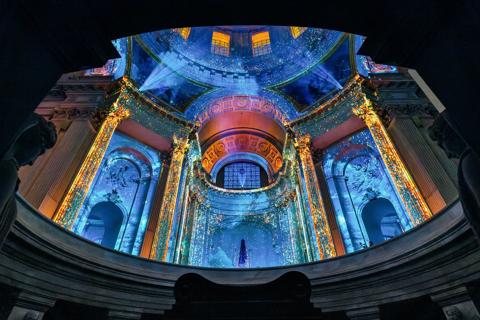 Pictures for customer story Aura Invalides Moment Factory

always mention copyright AURA Invalides – Moment Factory