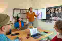 ClickShare soundbar application picture