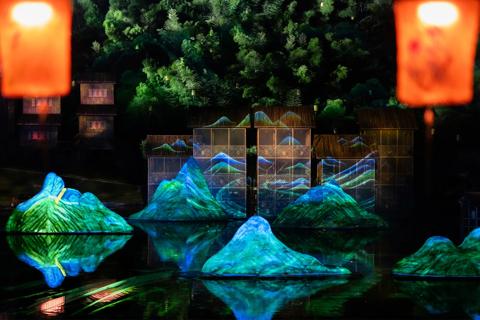 Pictures for customer story Peach Blossom Bamboo Sea Illusion in China with Barco G100 and UDX projectors