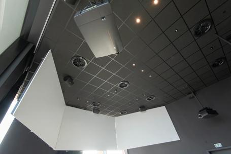 visitor center Port of Zeebrugge, with Barco projection and ClickShare