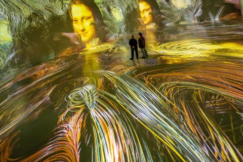 customer story pictures of Ouchhh Studio’s epic Wisdom of AI Light exhibition at the Illuminate Adelaide 2022. Picture showing Mona Lisa