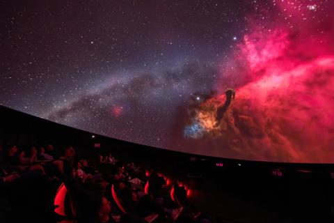 Bringing the universe back into focus at Techmania Science Center in Plzeň with Barco QDX projectors