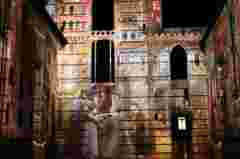https://www.barco.com/en/Customer%20stories/2017/Q1/2017-03-01%20-%20Mapping%20Siena