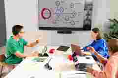 ClickShare Hub pictures