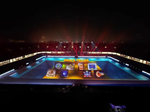 Pictures for customer story Game on at the Hockey India League with Barco projection