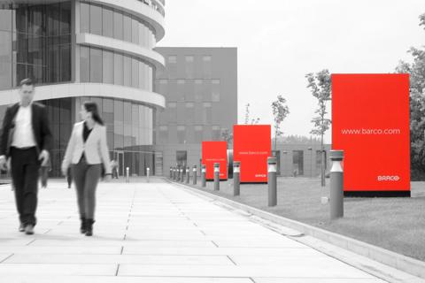 R10 LED visualization as monolithic and very thin outdoor totem display for branding and advertising