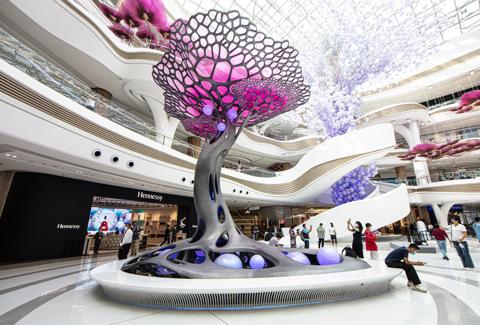 Pictures and video for customer reference Hainan, China Skyline Secret Forest, Haikou Duty-Free City, projection mapping with UDX projectors