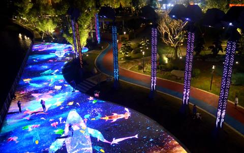 Customer story pictures projection mapping Jiang'an River floor projection