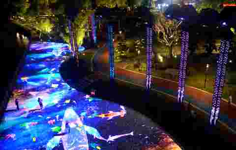 Customer story pictures projection mapping Jiang'an River floor projection