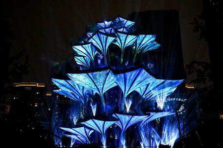 Pictures for customer story projection mapping XiAn Tree/Tree of Life in China with Barco UDX and G100 projectors