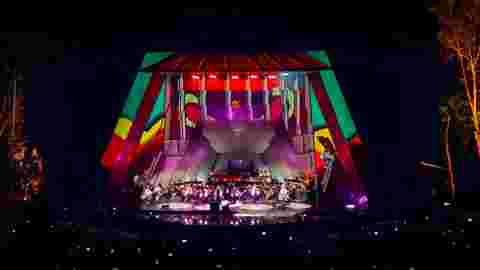 Pictures for customer story in Mexico -  The Singing Cricket spectacle: a timeless show for all ages, a projection mapping during a concert with UDM