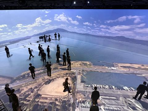 Ritsumeikan University in Japan established the Crossverse Innovation Commons with Barco I600-4K15