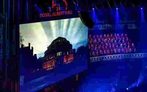 2021 social post
(customer story) pictures
live events application
150 birthday Royal Albert Hall, London
using Barco UDM projectors for screen projection
