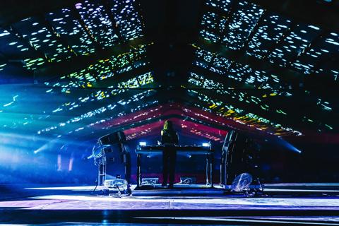Kortrijk Club of the Future projection mappings in industrial hall transformed into immersive dance floor
