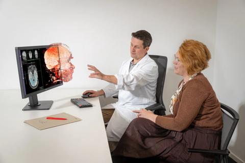 Eonis 3D display application shot