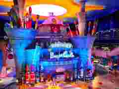 Pictures for customer story WS Dream Park Wuhan in China, immersive theme park dark rides with Barco G60 projectors