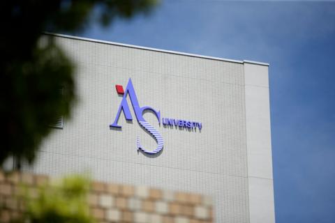 Customer story pictures of CAVE VR installation in Aichi Shukutoku University , Japan