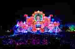 UDX 30K 3D-mapping application by CPL on the 2-day Elrow Town rave festival